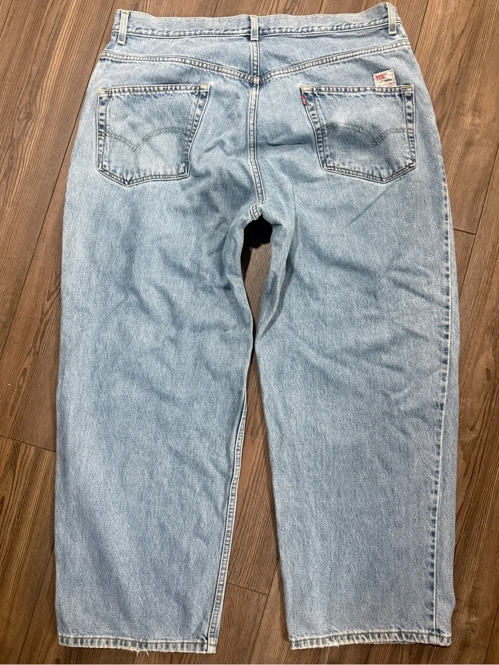 Vintage Levis 595 Baggy Straight Fit Jeans 40x30 Light Wash Denim